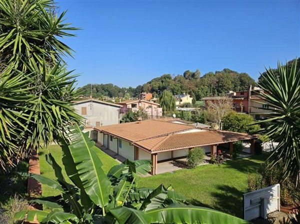 casa indipendente in vendita a Fiumicino in zona Aranova