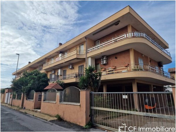appartamento in vendita a Fiumicino in zona Isola Sacra