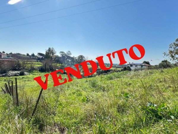terreno edificabile in vendita a Fiumicino in zona Aranova