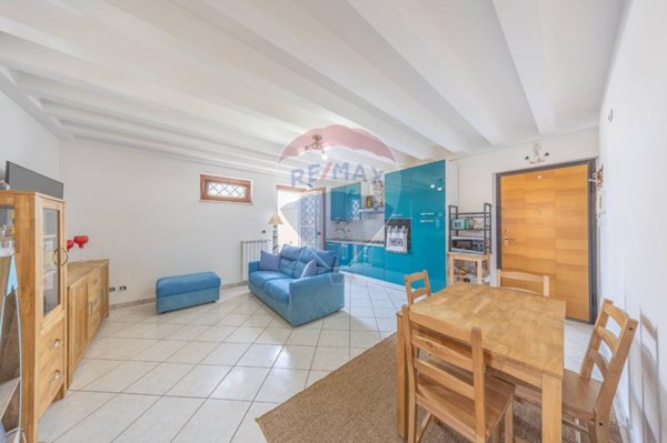 appartamento in vendita a Fiumicino in zona Isola Sacra