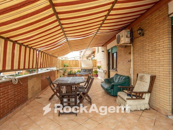 appartamento in vendita a Fiumicino in zona Isola Sacra