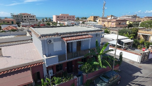 appartamento in vendita a Fiumicino in zona Isola Sacra