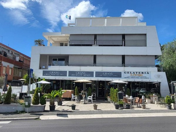 appartamento in vendita a Fiumicino in zona Aranova