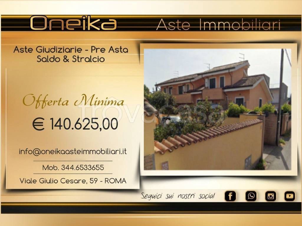 casa indipendente in vendita a Fiumicino in zona Isola Sacra