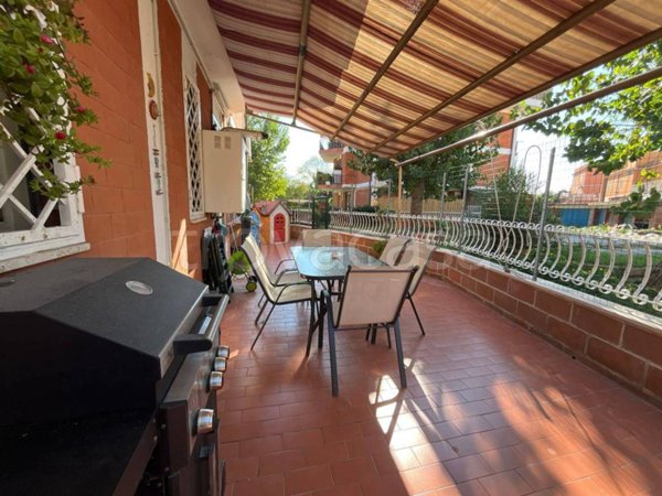 appartamento in vendita a Fiumicino in zona Passo Oscuro