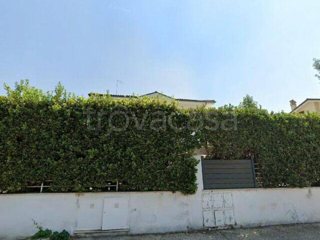 casa indipendente in vendita a Fiumicino in zona Fregene