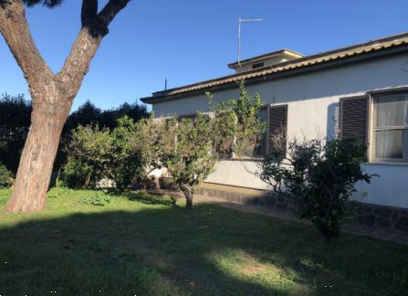 casa indipendente in vendita a Fiumicino in zona Maccarese