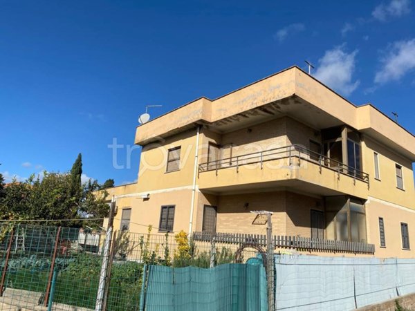 appartamento in vendita a Fiumicino in zona Palidoro