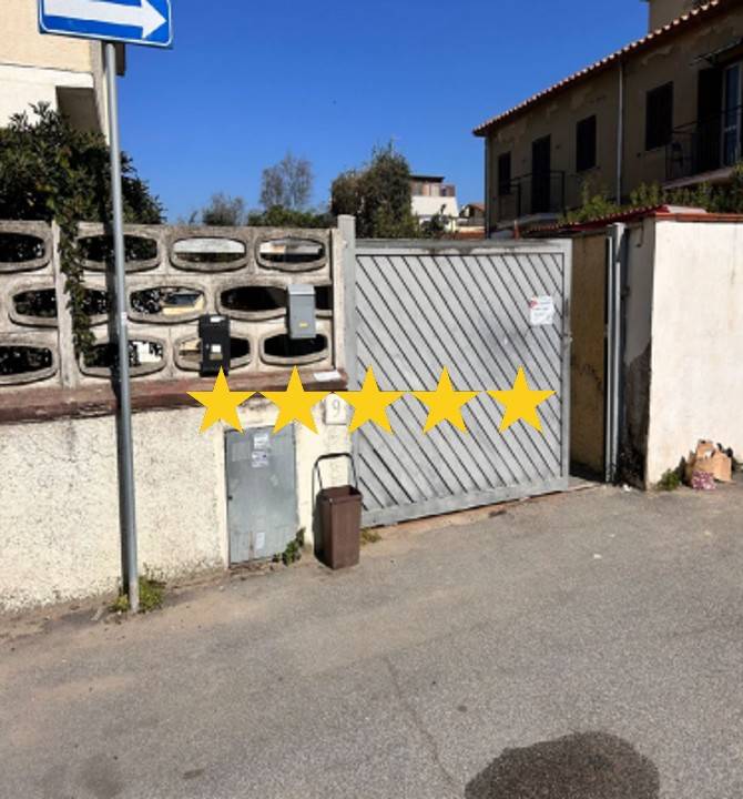 appartamento in vendita a Fiumicino in zona Passo Oscuro