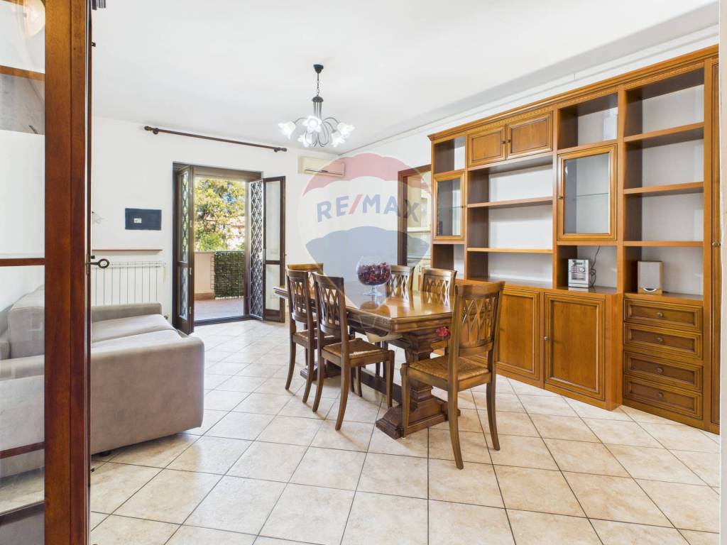 appartamento in vendita a Fiumicino in zona Passo Oscuro