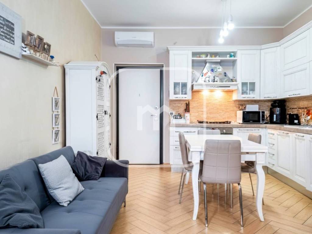 appartamento in vendita a Fiumicino in zona Isola Sacra