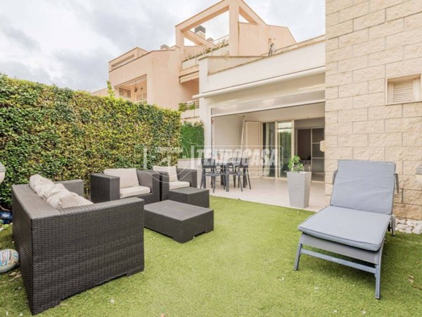 appartamento in vendita a Fiumicino in zona Fregene