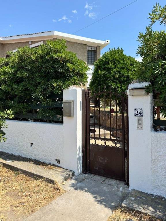 casa indipendente in vendita a Fiumicino in zona Focene