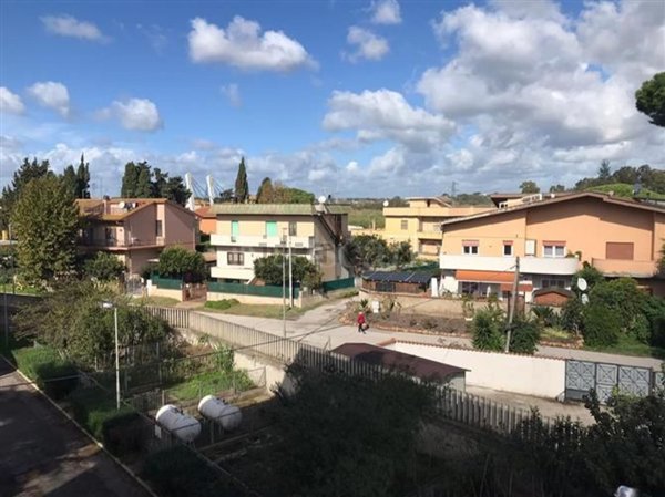 appartamento in vendita a Fiumicino in zona Palidoro