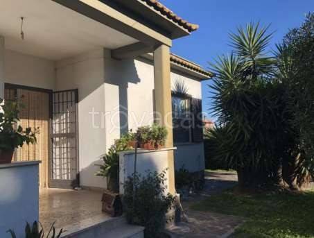 casa indipendente in vendita a Fiumicino in zona Maccarese