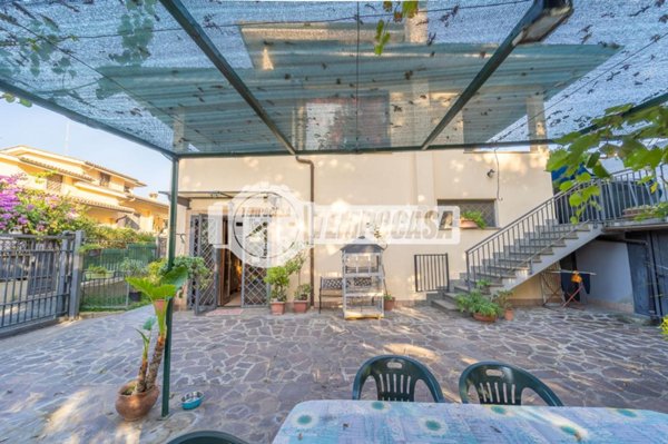 casa indipendente in vendita a Fiumicino in zona Aranova