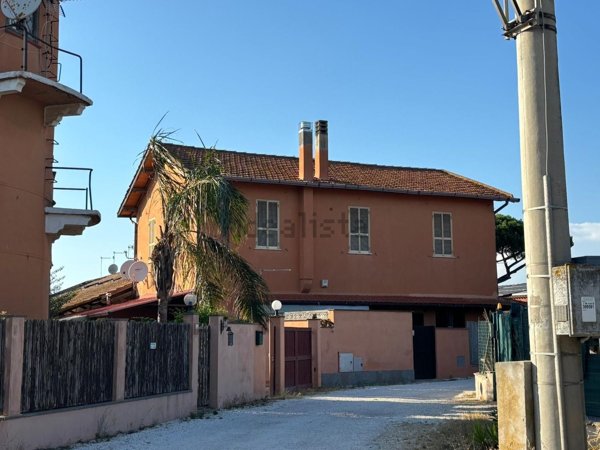 quadrivano in vendita a Fiumicino in zona Maccarese