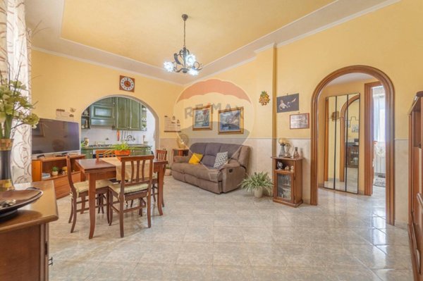 appartamento in vendita a Fiumicino in zona Isola Sacra