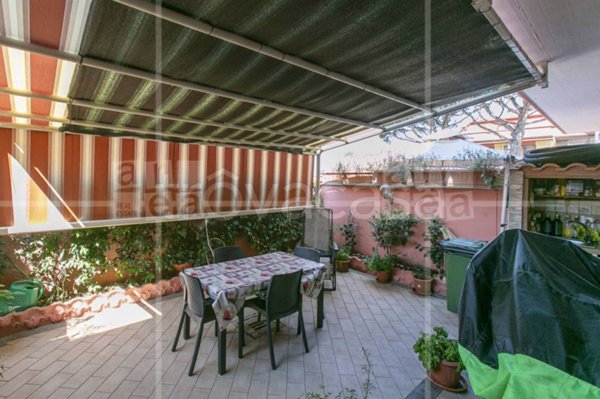 appartamento in vendita a Fiumicino in zona Isola Sacra