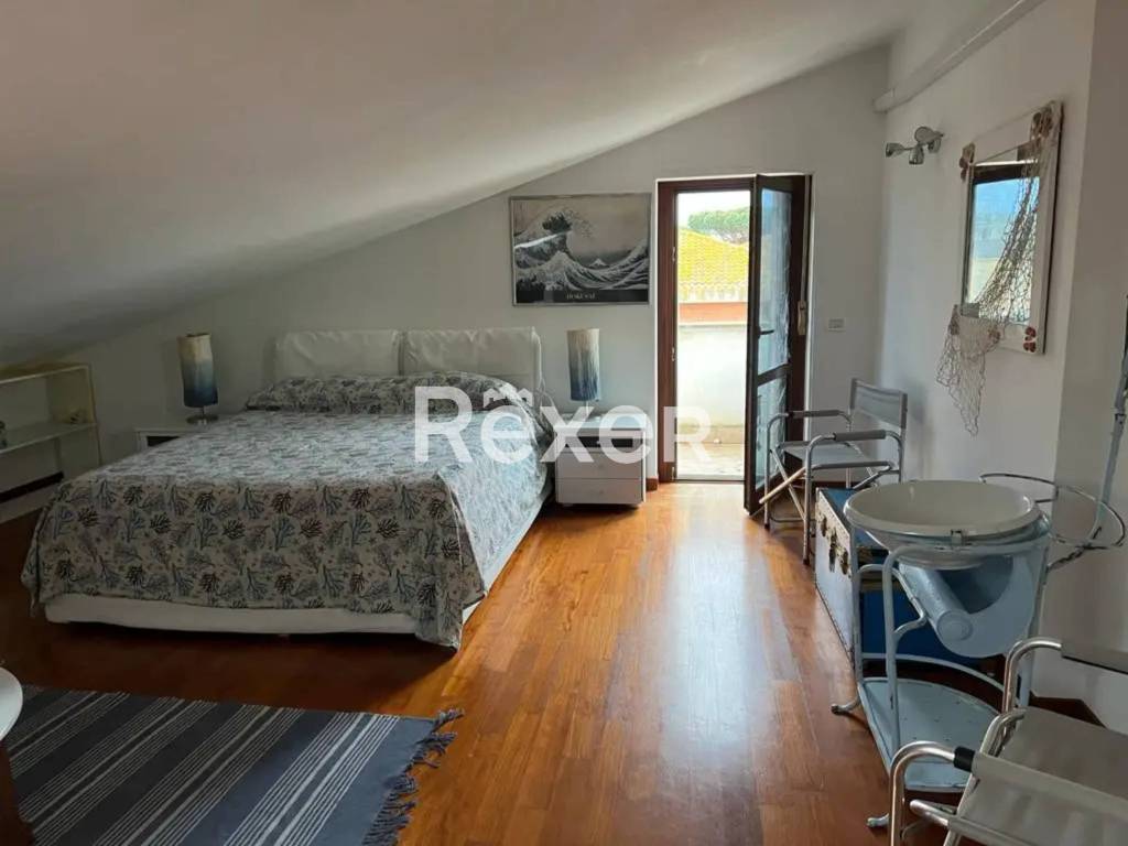 appartamento in vendita a Fiumicino in zona Fregene