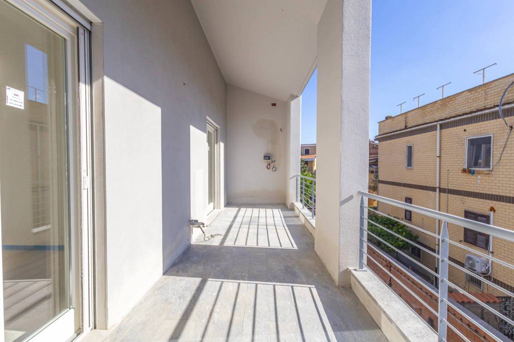 appartamento in vendita a Fiumicino in zona Isola Sacra