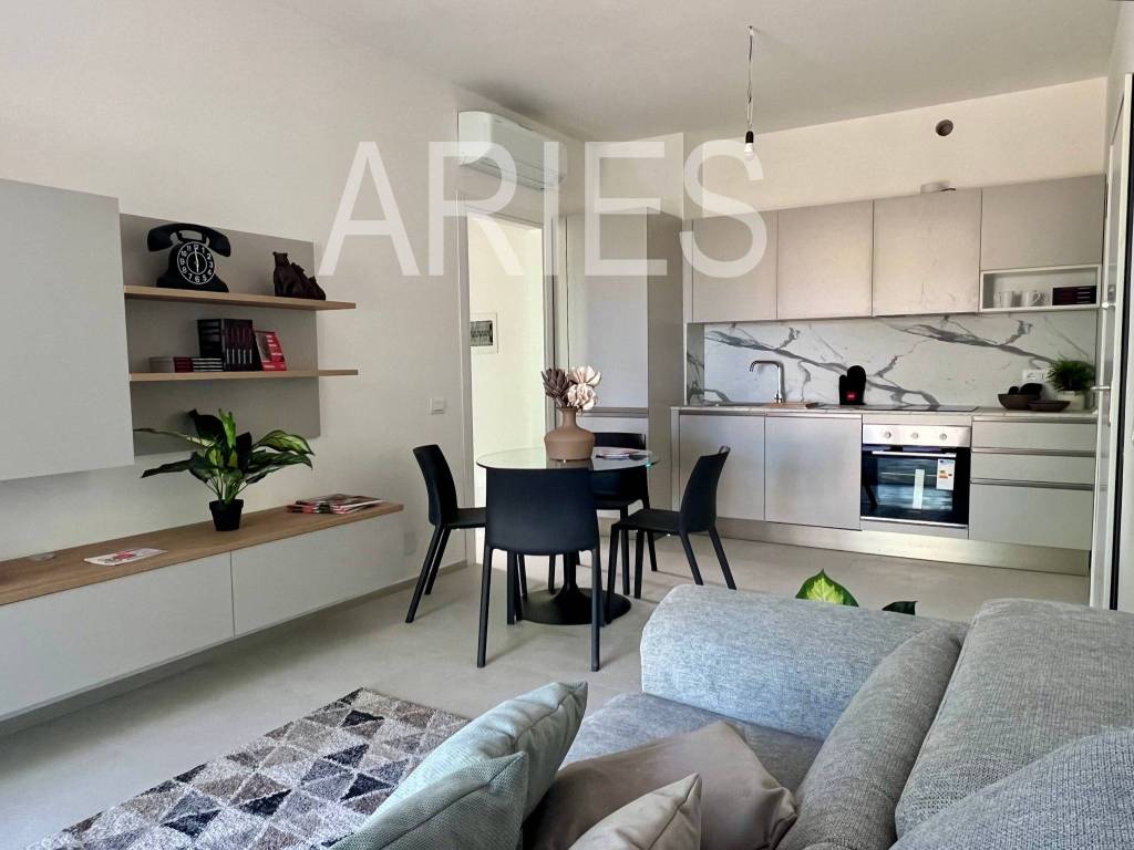 appartamento in vendita a Fiumicino in zona Isola Sacra