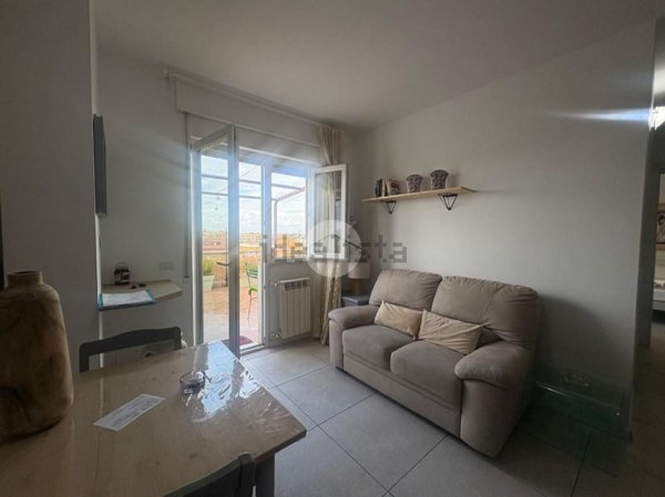 appartamento in vendita a Fiumicino in zona Isola Sacra