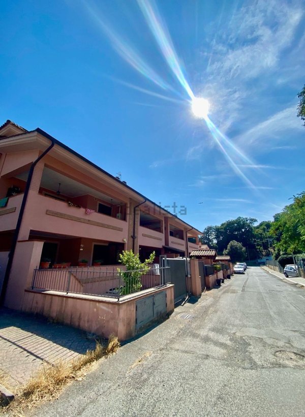 appartamento in vendita a Fiumicino in zona Aranova