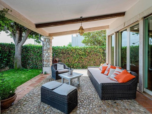 casa indipendente in vendita a Fiumicino in zona Fregene