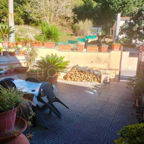 casa indipendente in vendita a Fiumicino in zona Aranova