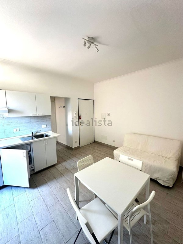 appartamento in vendita a Fiumicino in zona Isola Sacra