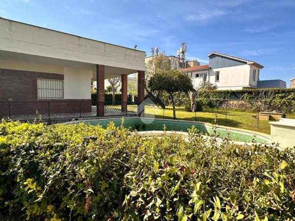 casa indipendente in vendita a Fiumicino in zona Fregene