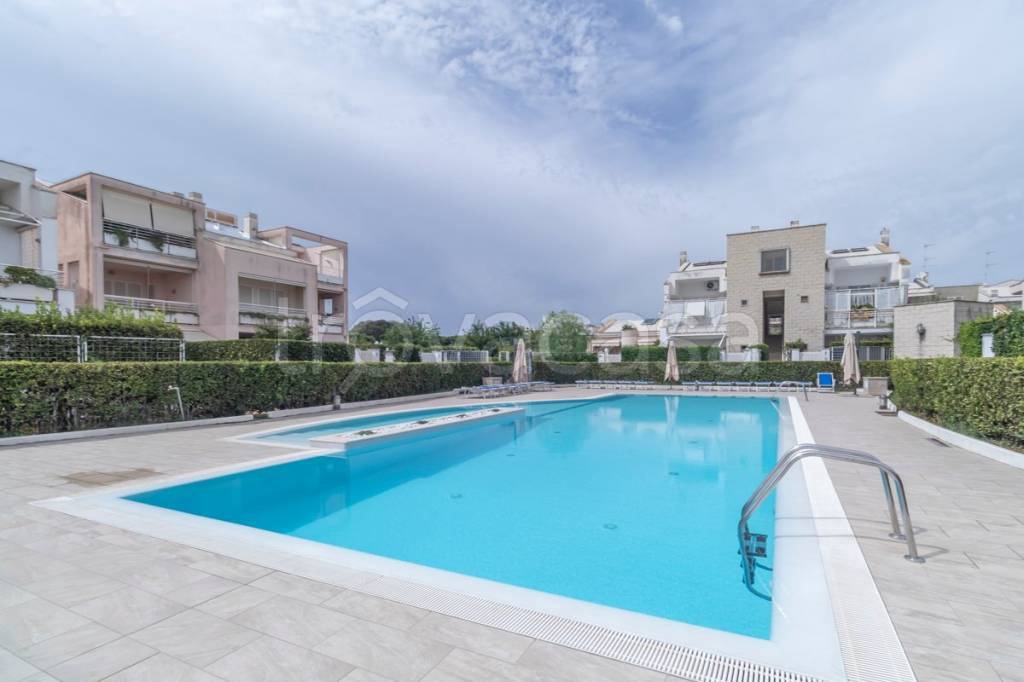 appartamento in vendita a Fiumicino in zona Fregene