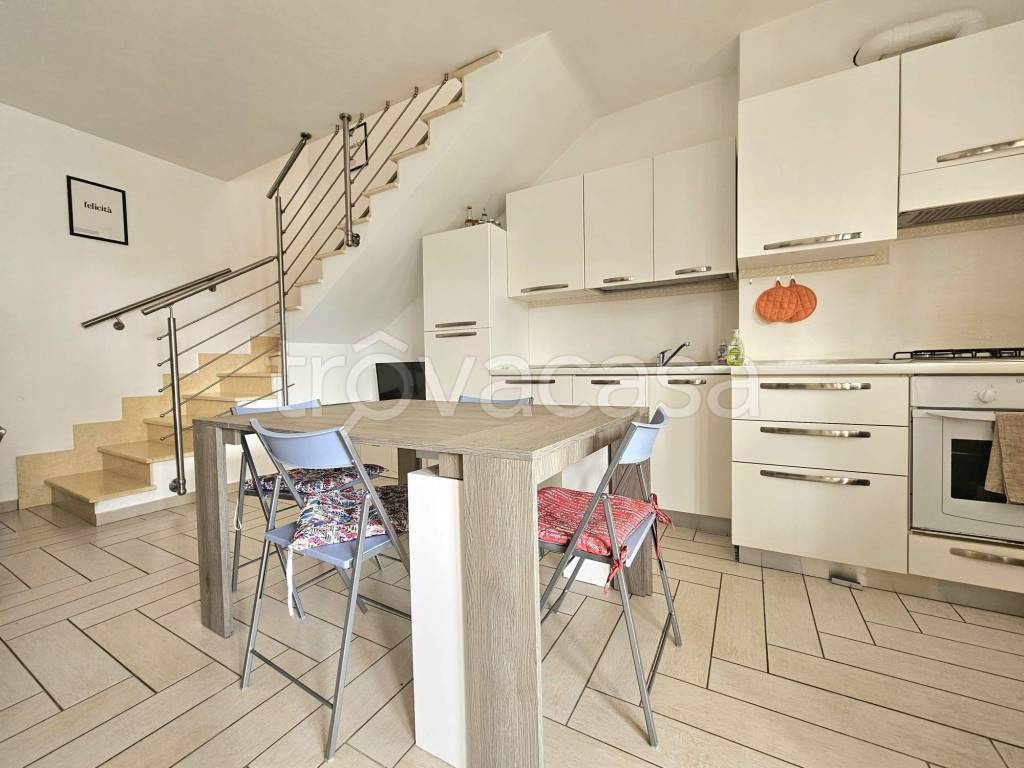 appartamento in vendita a Fiumicino in zona Fregene