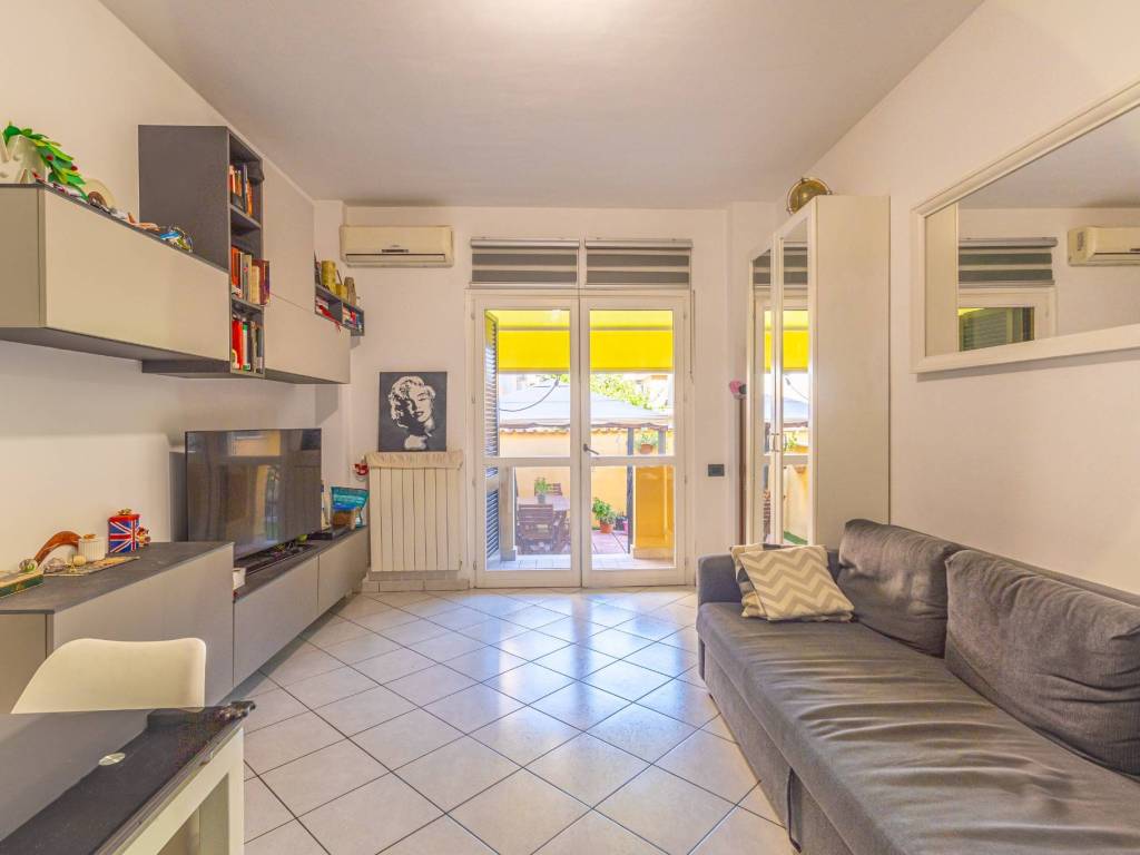 appartamento in vendita a Fiumicino in zona Isola Sacra