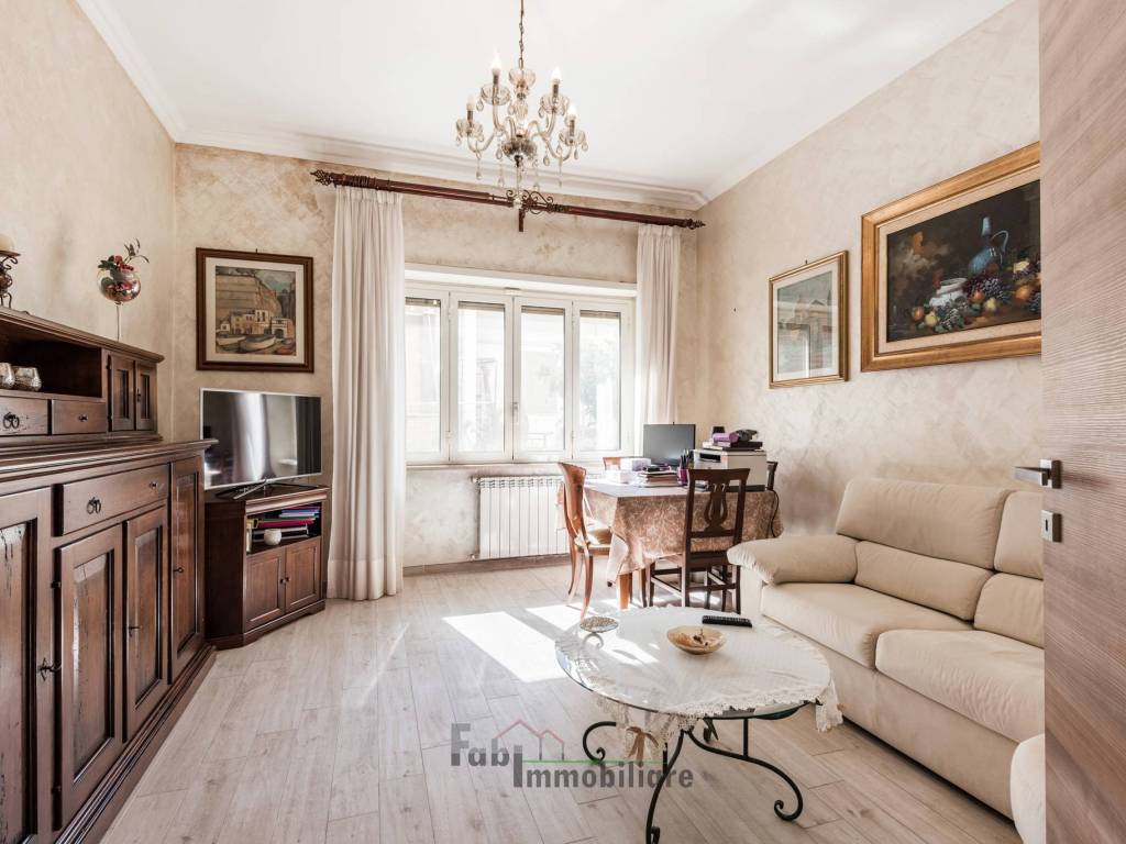 appartamento in vendita a Fiumicino in zona Isola Sacra