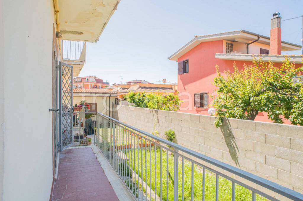 appartamento in vendita a Fiumicino in zona Passo Oscuro