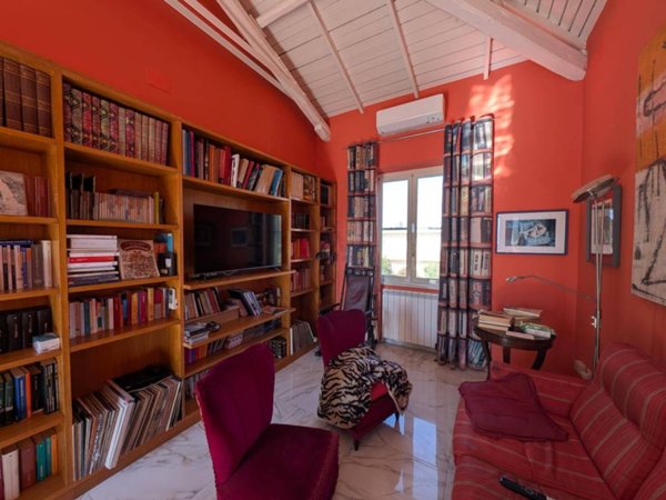 appartamento in vendita a Fiumicino in zona Fregene