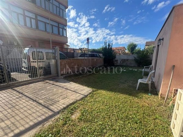 casa indipendente in vendita a Fiumicino in zona Isola Sacra