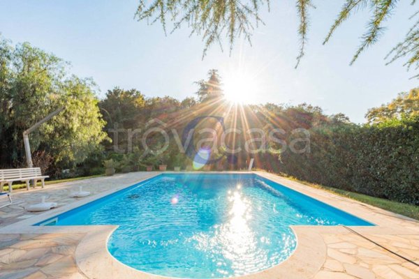 casa indipendente in vendita a Fiumicino in zona Aranova