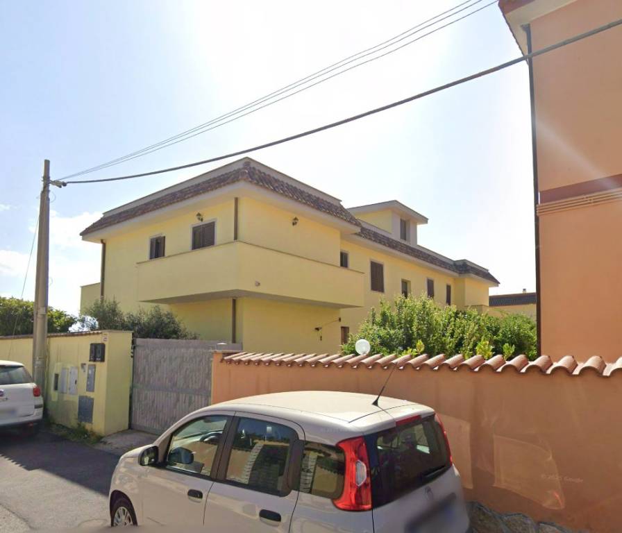 appartamento in vendita a Fiumicino in zona Isola Sacra