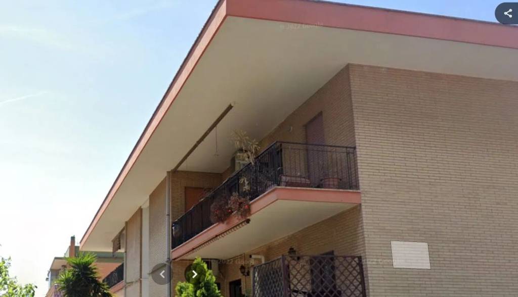 appartamento in vendita a Fiumicino in zona Isola Sacra