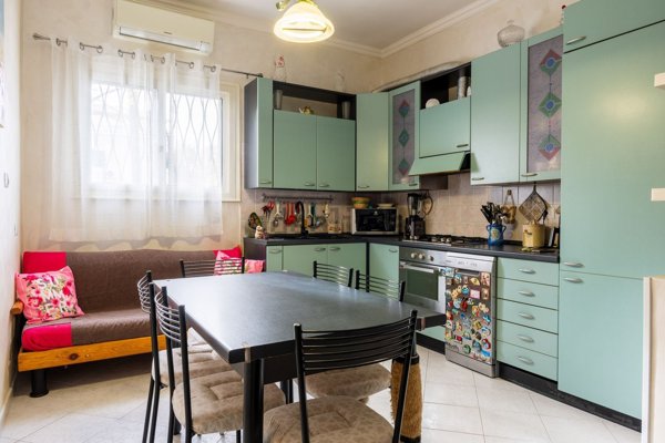 appartamento in vendita a Fiumicino in zona Isola Sacra