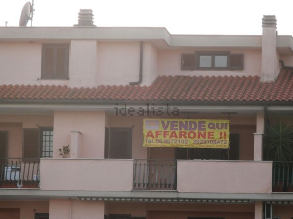 appartamento in vendita a Fiumicino in zona Passo Oscuro