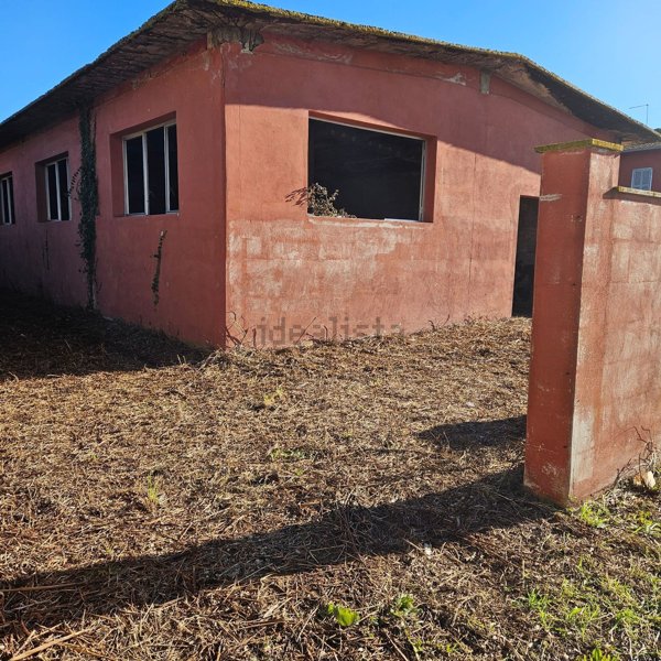 locale di sgombero in vendita a Fiumicino in zona Maccarese