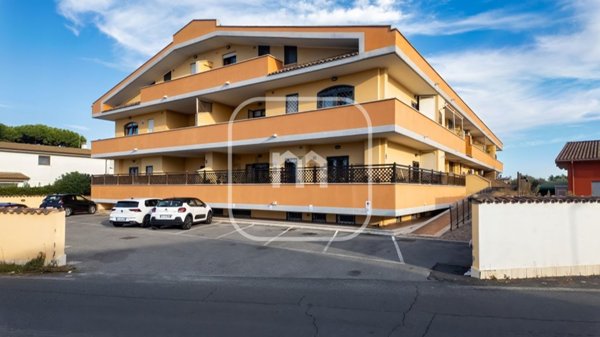 appartamento in vendita a Fiumicino in zona Isola Sacra