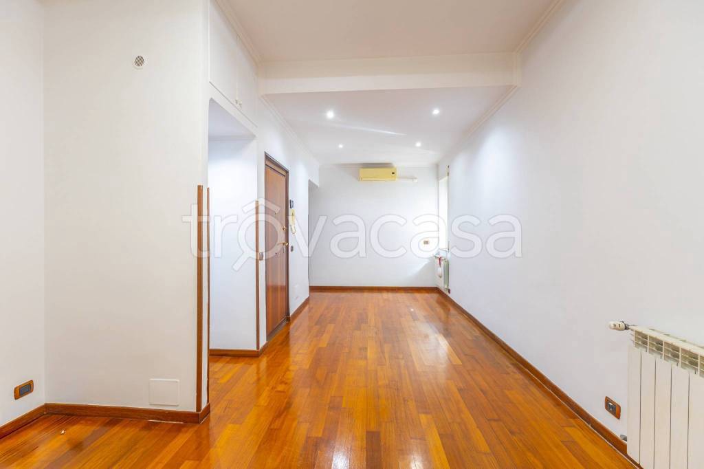 appartamento in vendita a Fiumicino in zona Isola Sacra