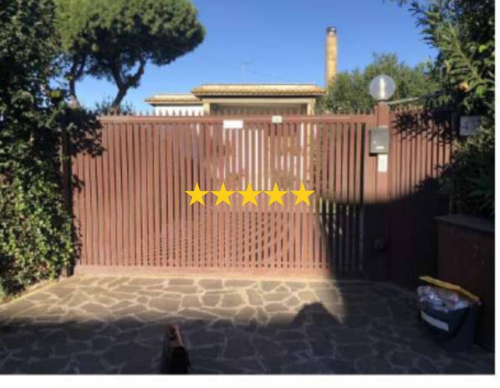 casa indipendente in vendita a Fiumicino in zona Maccarese