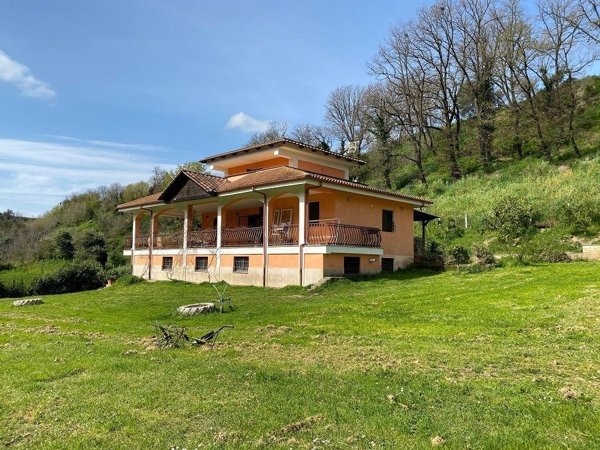 casa indipendente in vendita a Fiumicino in zona Aranova