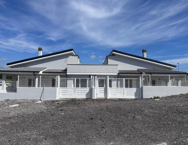 casa indipendente in vendita a Fiumicino in zona Aranova